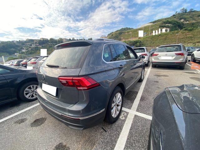 VOLKSWAGEN Tiguan 2.0 TDI 150 CV SCR DSG Life