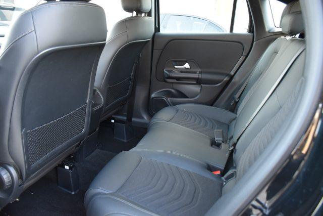 MERCEDES-BENZ GLA 200 d Automatic Business Extra