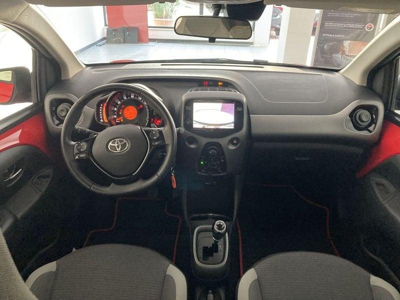 Toyota Aygo Connect 1.0 VVT-i 72 CV 5 porte x-play MMT