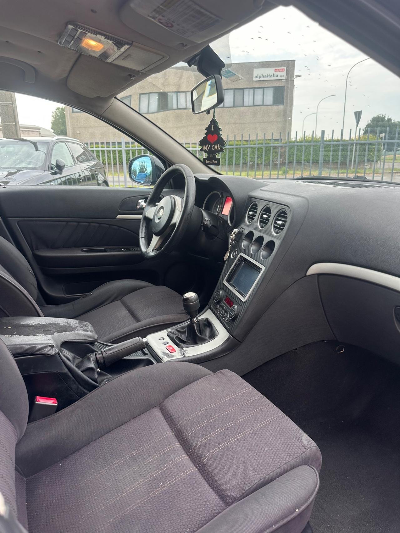 Alfa Romeo 159 1.9 JTDm 16V Sportwagon Progression