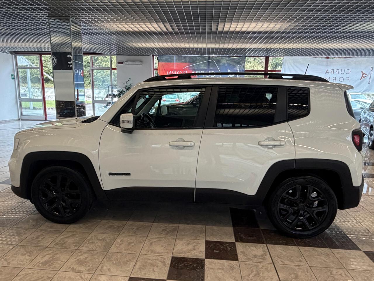 Jeep Renegade 1.6 MultiJet 120 CV Night Eagle
