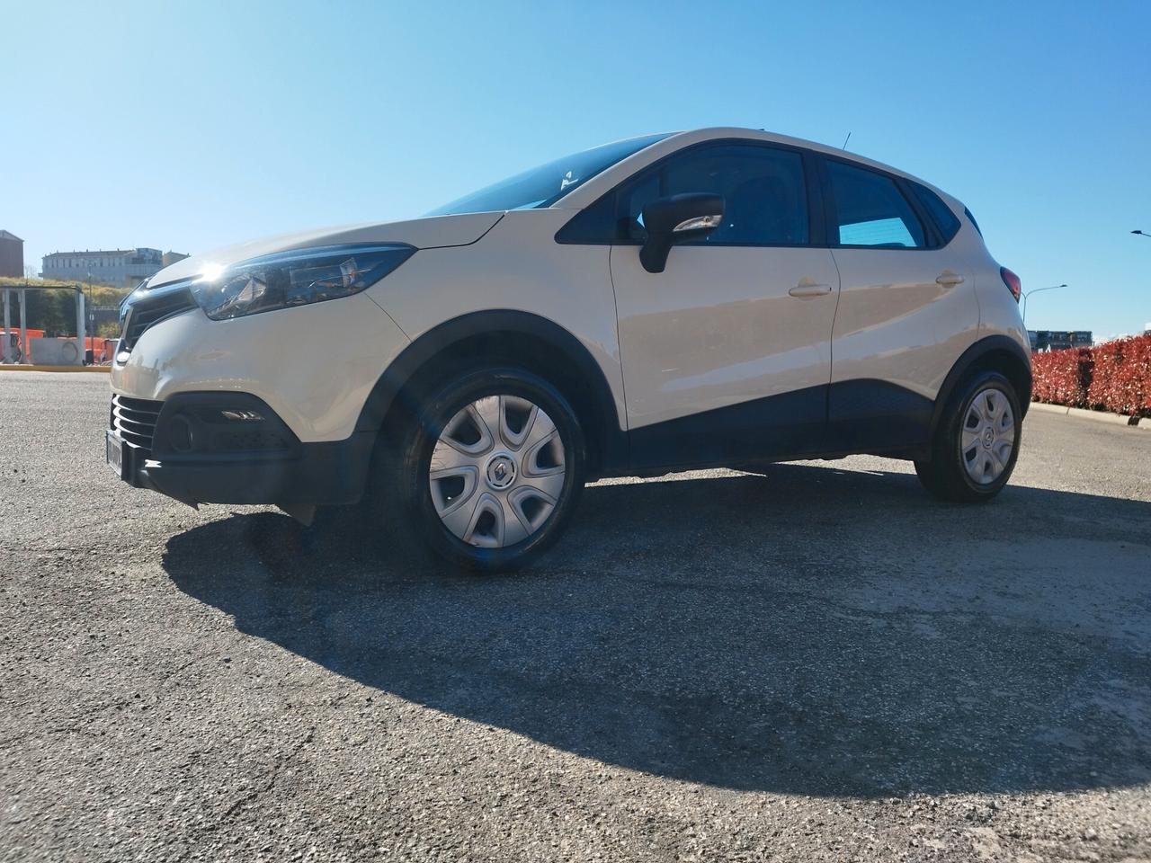 Renault Captur TCe 12V 90 CV - euro6 km 67500