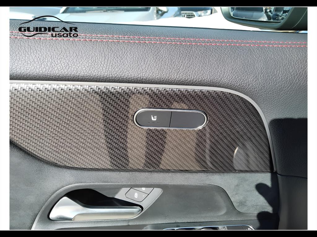 Mercedes-Benz GLA-H247 2023 - GLA 180 d AMG Line Advanced Plus auto