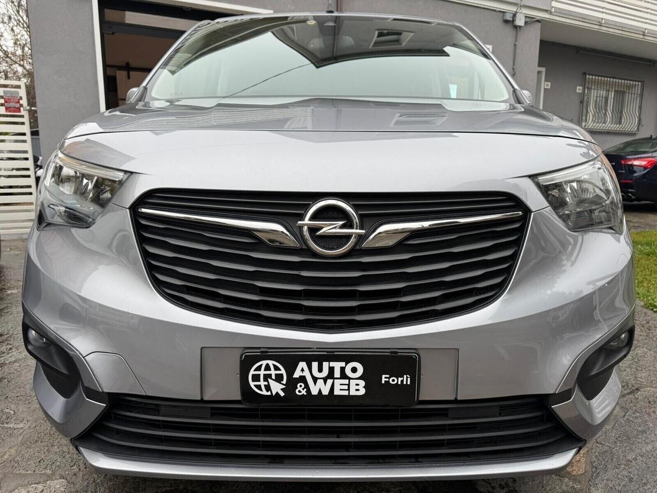 OPEL COMBO LIFE 1.5D 100cv ADV N1 NEOPAT IVA COMPRESA