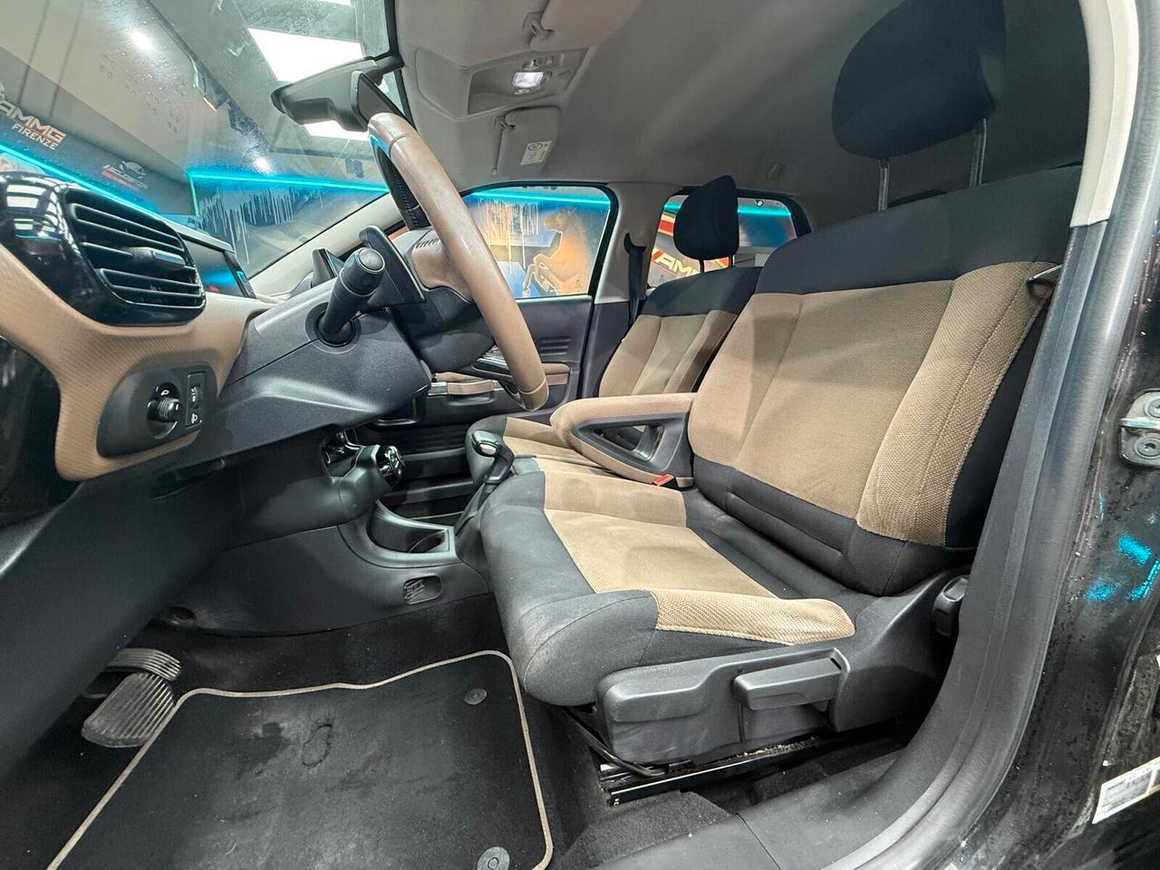 Citroen C4 Cactus BlueHDi 100 Shine (730) AUTOCARRO