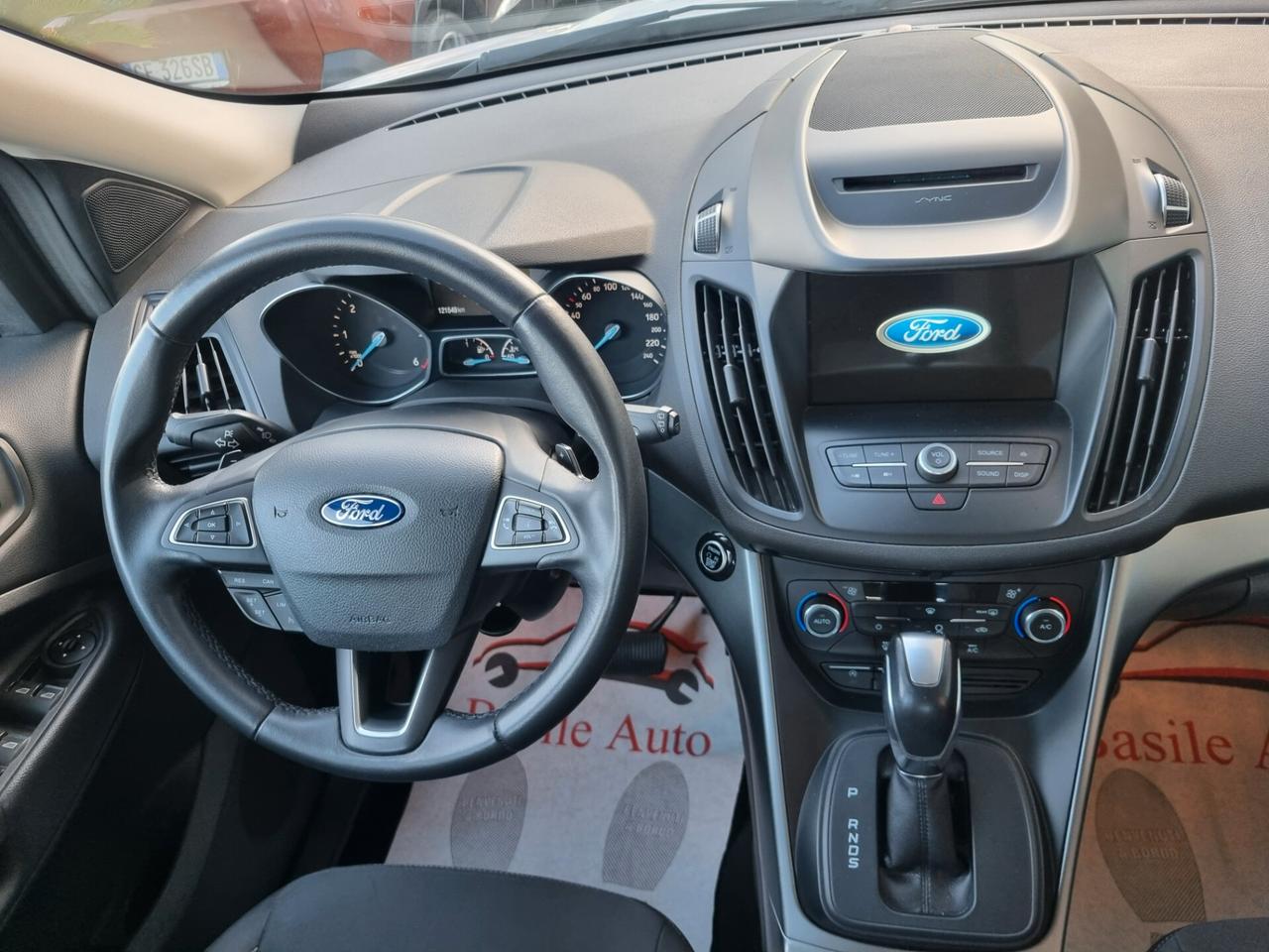 Ford Kuga 1.5 TDCI 120 CV S&S 2WD Powershift Business