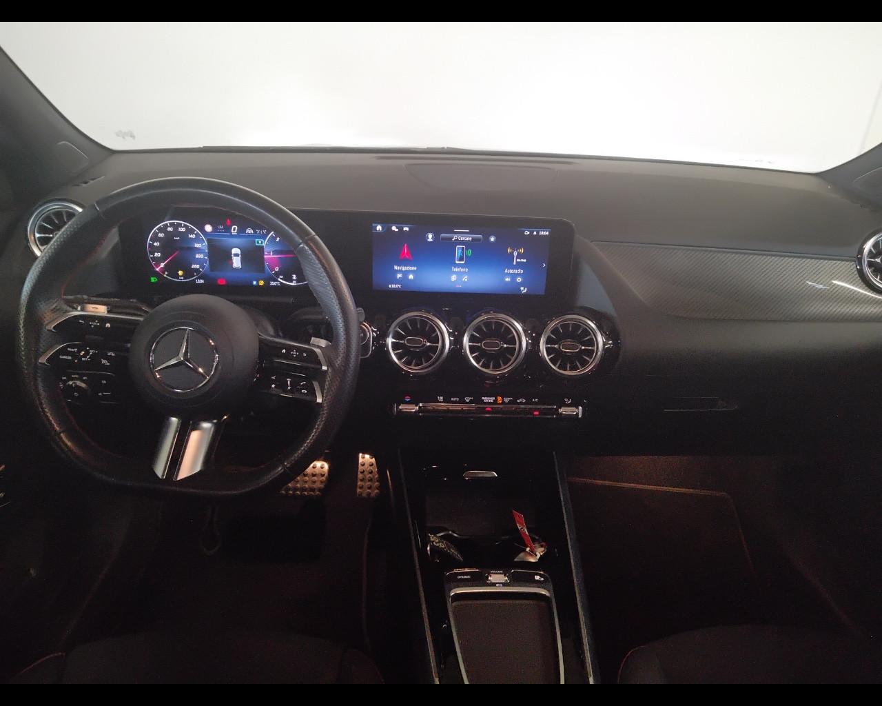 Mercedes-Benz GLA-H247 2023 - GLA 200 d AMG Line Advanced Plus Digital Edition auto
