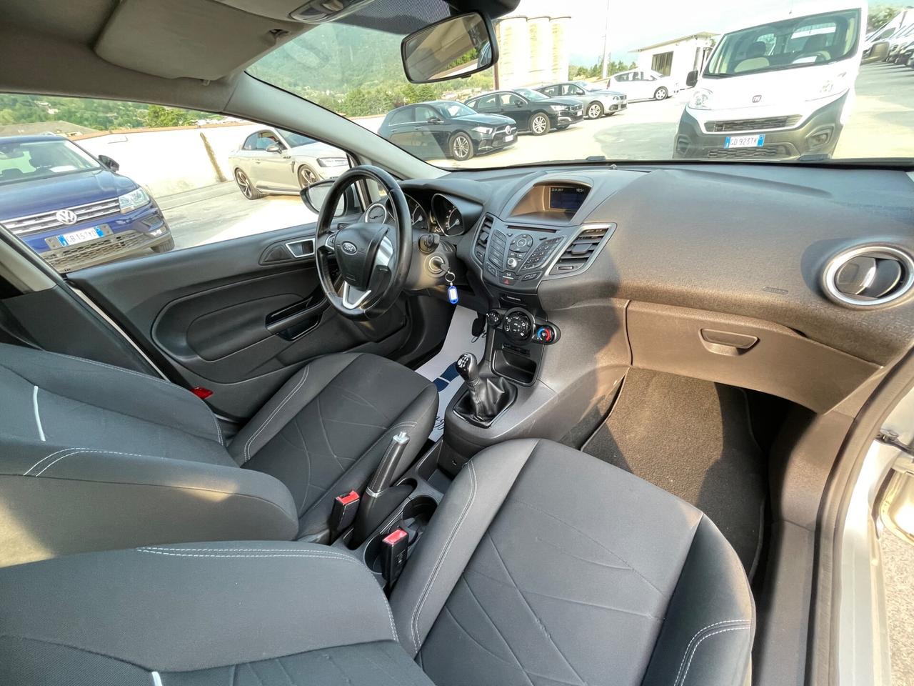 Ford Fiesta 1.5 TDCi 75CV 5 porte ST-Line OK NEOPATENTATI