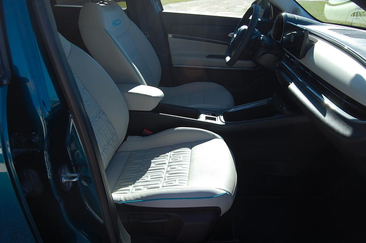 Fiat 600 Hybrid 100 CV DCT MHEV