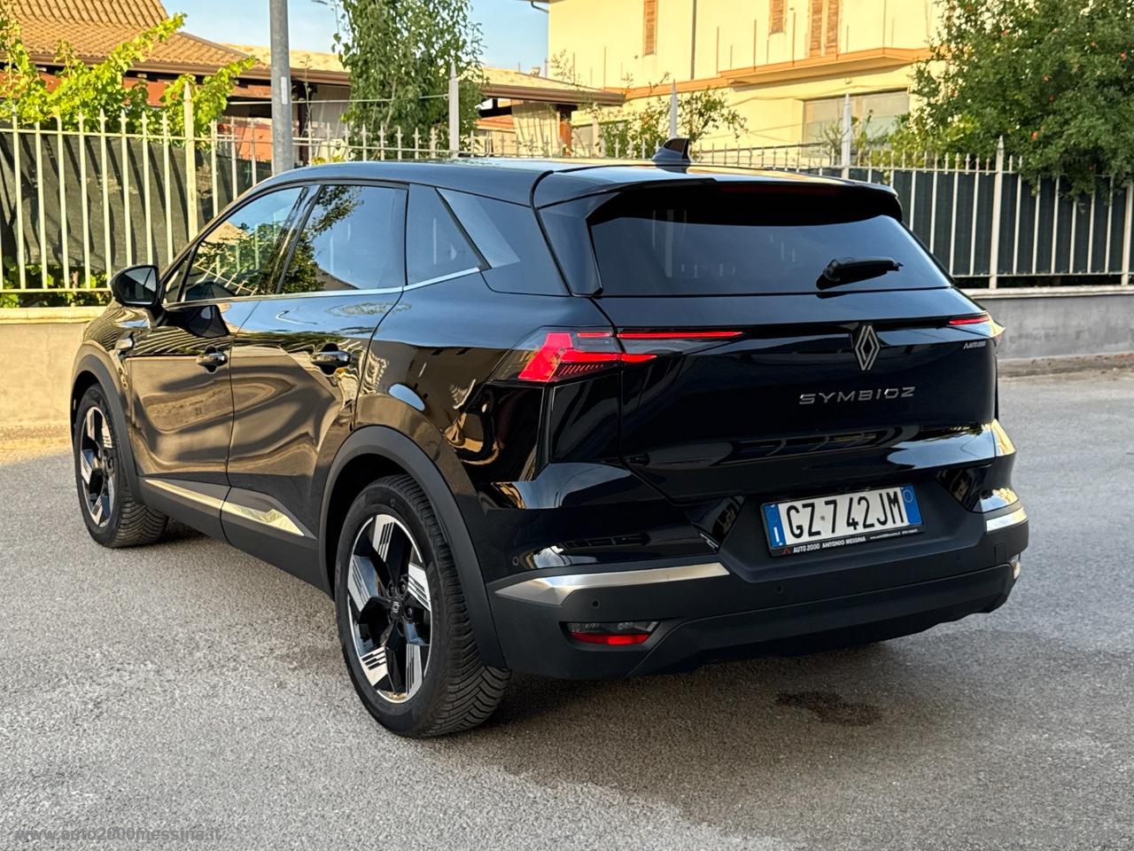 RENAULT Symbioz Full Hyb. E-Tech 145 CV Iconic