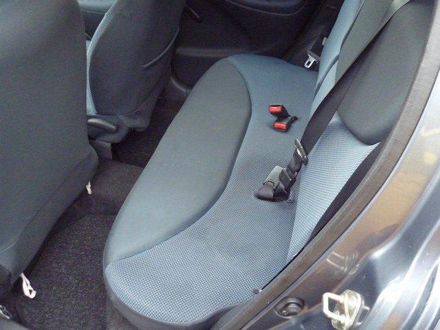 TOYOTA Yaris 1.0i 16V cat 5 porte Expo
