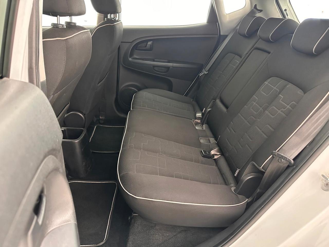 Kia Venga 1.4 CVVT EX Easy