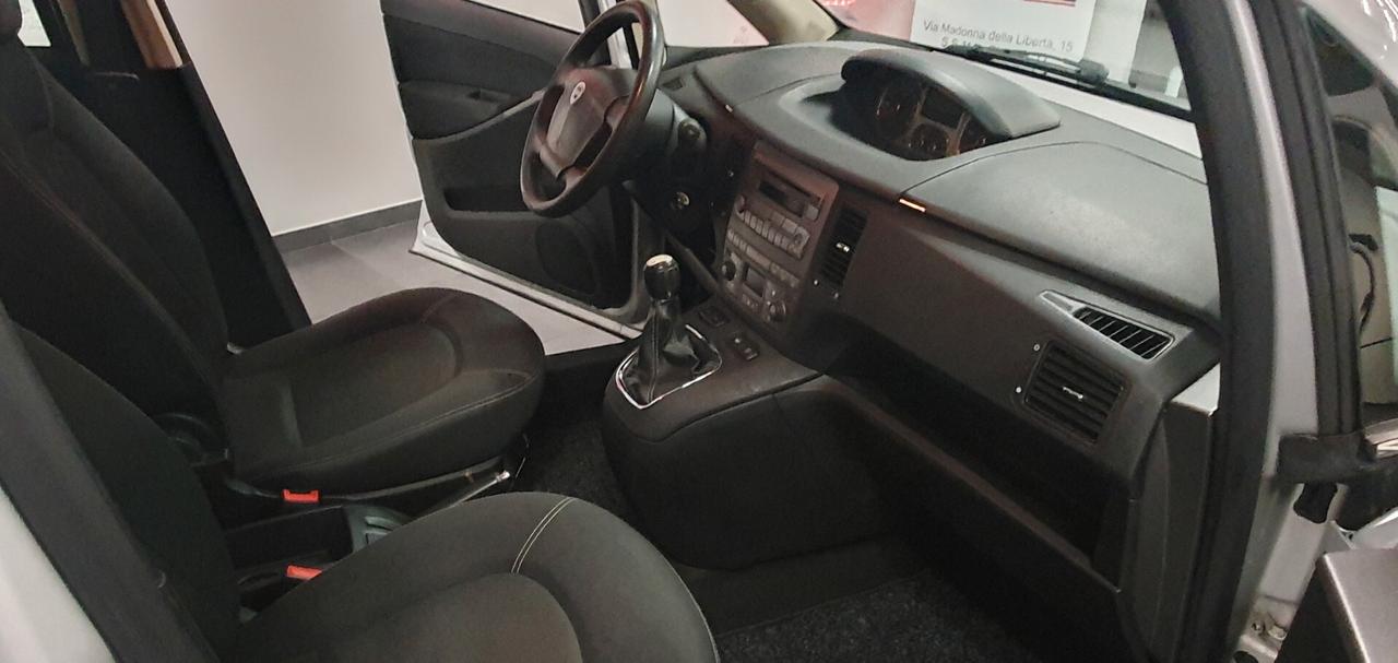 Lancia MUSA 1.3 Mjt 95 CV Platinum