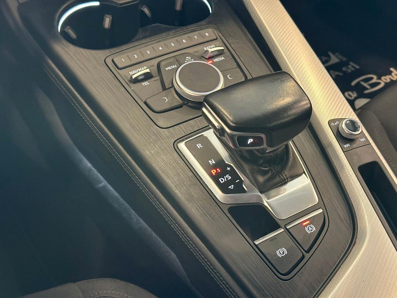 Audi A4 Avant 40 g-tron S tronic