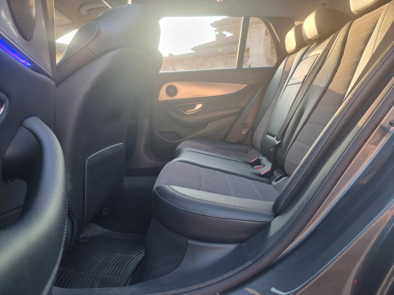 Mercedes-benz E 220 d S.W. Auto Premium Plus