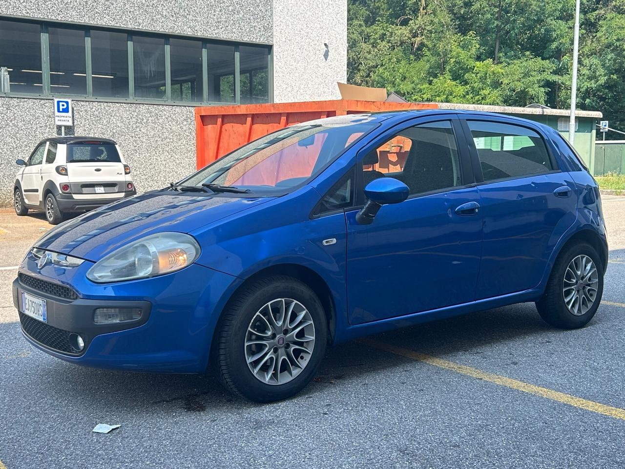 Fiat Punto Evo 1.4 77 CV Dynamic 5 Porte | Clima Bluetooth Cerchi in Lega Uniproprietario
