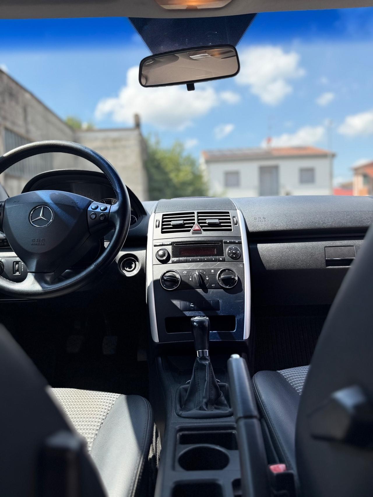 Mercedes-benz A 170 BlueEFFICIENCY Coupé