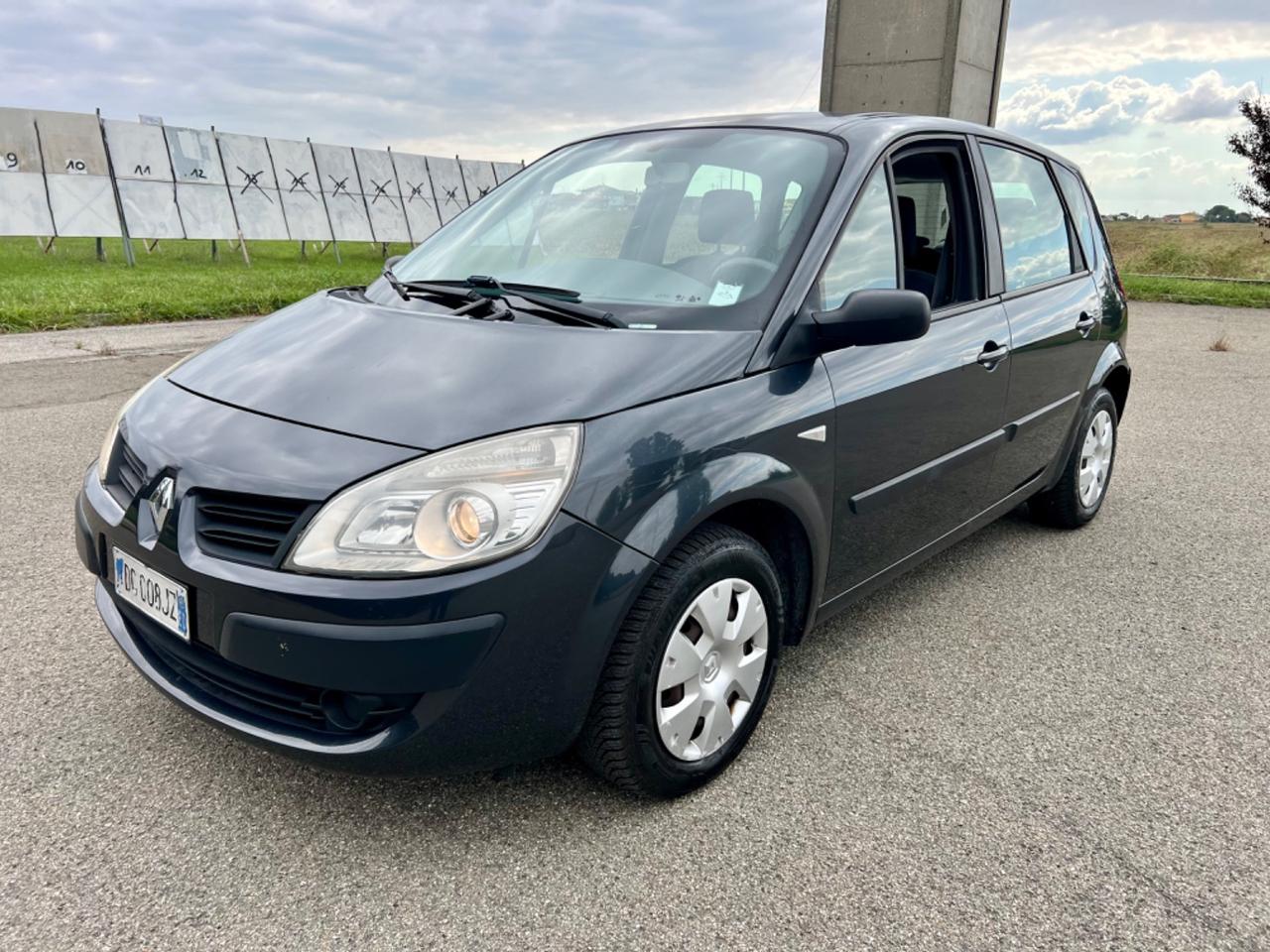 Renault Scenic Scénic 1.6 16V GPL