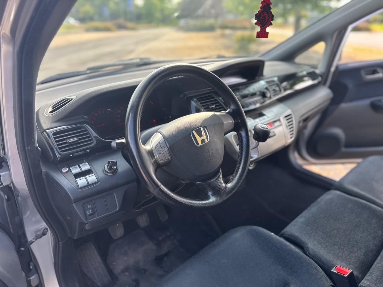Honda FR-V 1.7 16V VTEC