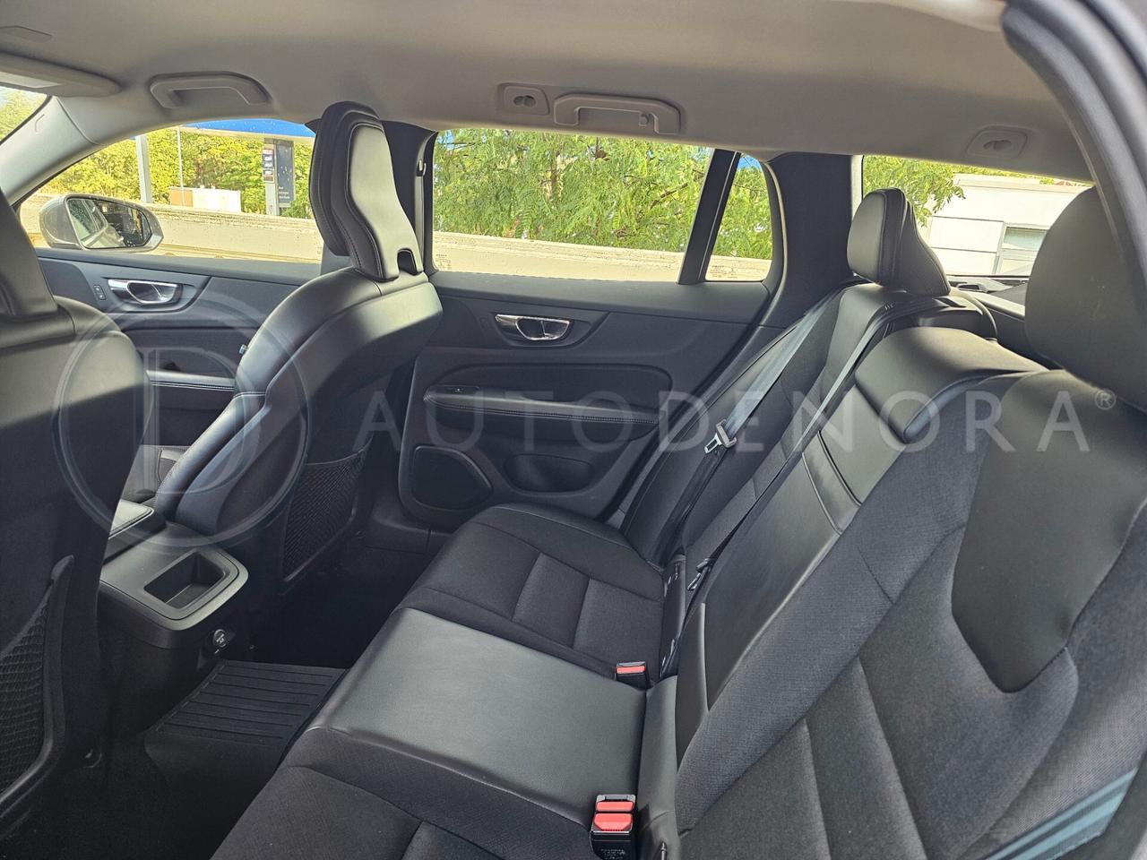 Volvo V60 D3 Geartronic Business#MOTORE FUSO#LED#XENO#PELLE#NAVI