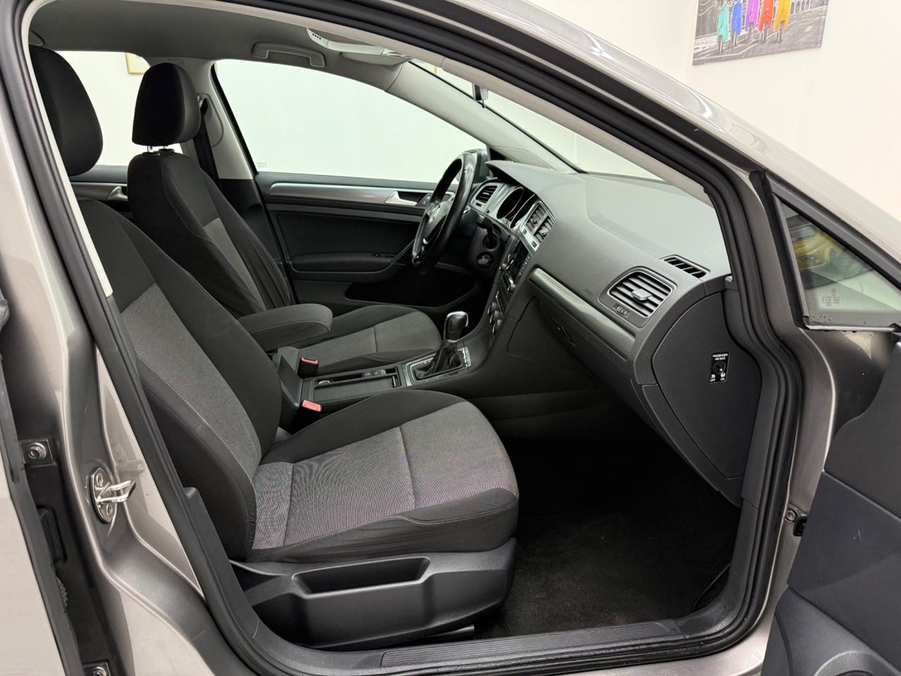 Volkswagen Golf 1.6 TDI DSG 5p. Highline BlueMotion Technology