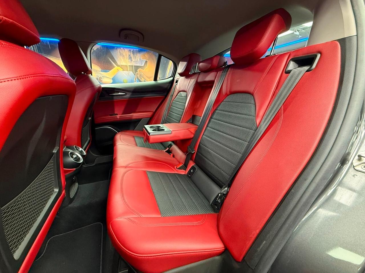 Alfa Romeo Stelvio 2.2 Turbodiesel 210 CV AT8 Q4 Ti (563)