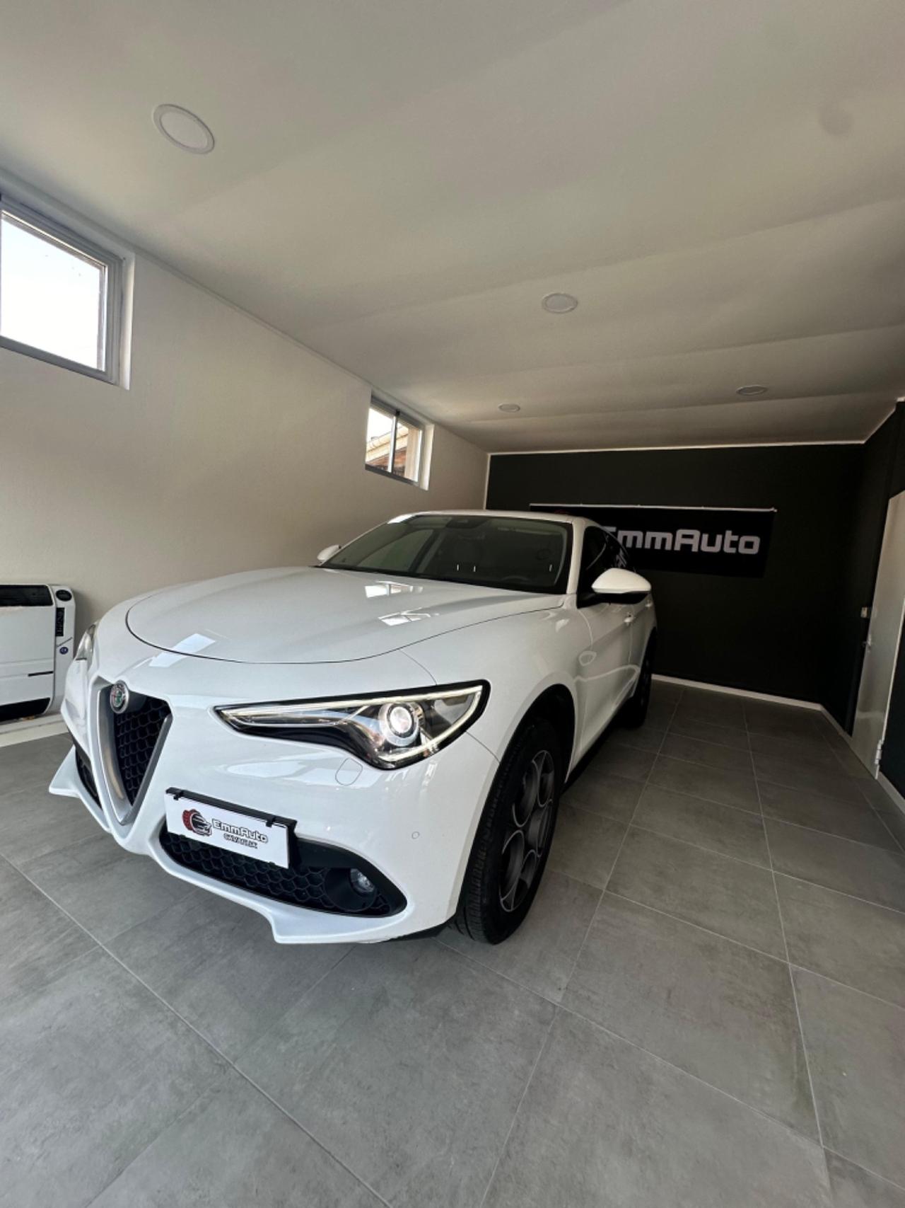 Alfa Romeo Stelvio 2.2 Turbodiesel 210 CV AT8 Q4 Business