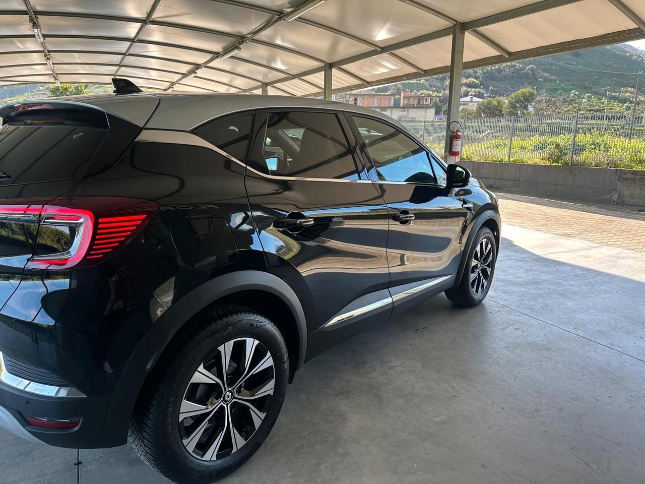 RENAULT CAPTUR 1.0 TCE TECHNO 90CV 2024