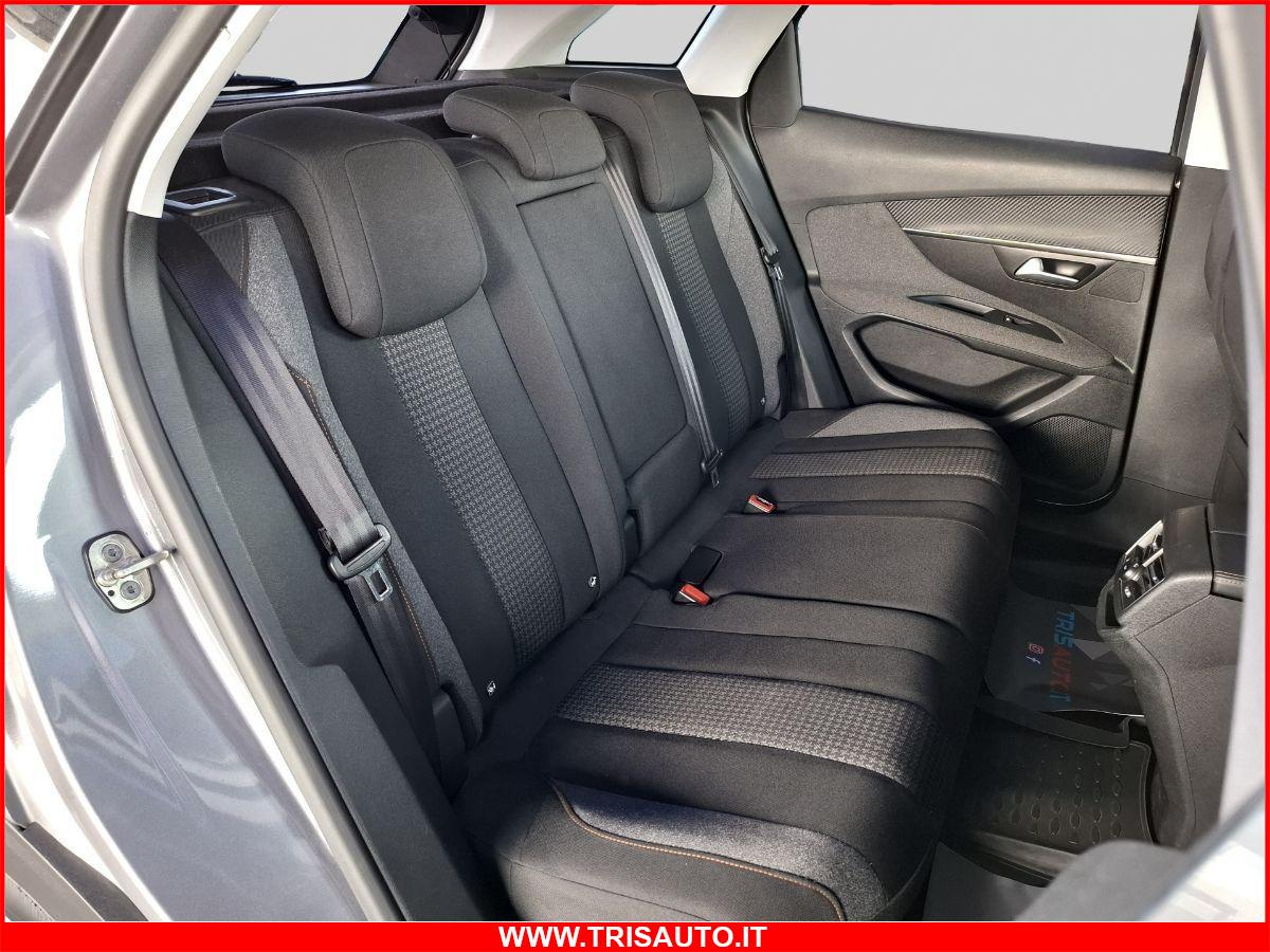 PEUGEOT 3008 1.5 Bluehdi 130 Eat8 Business NEOPATENTATI (NAVI)