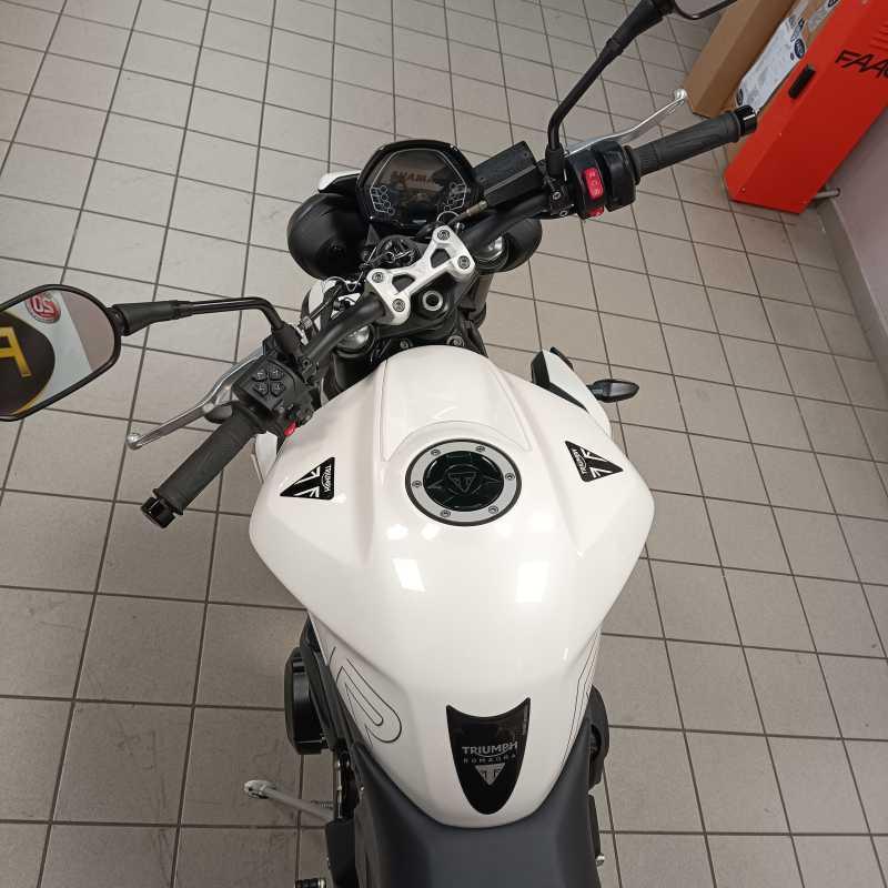 Triumph Street Triple 765 R - 2024
