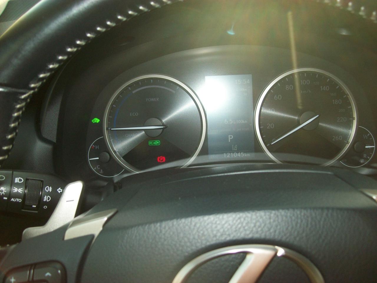 Lexus NX 300h Hybrid 4WD Business