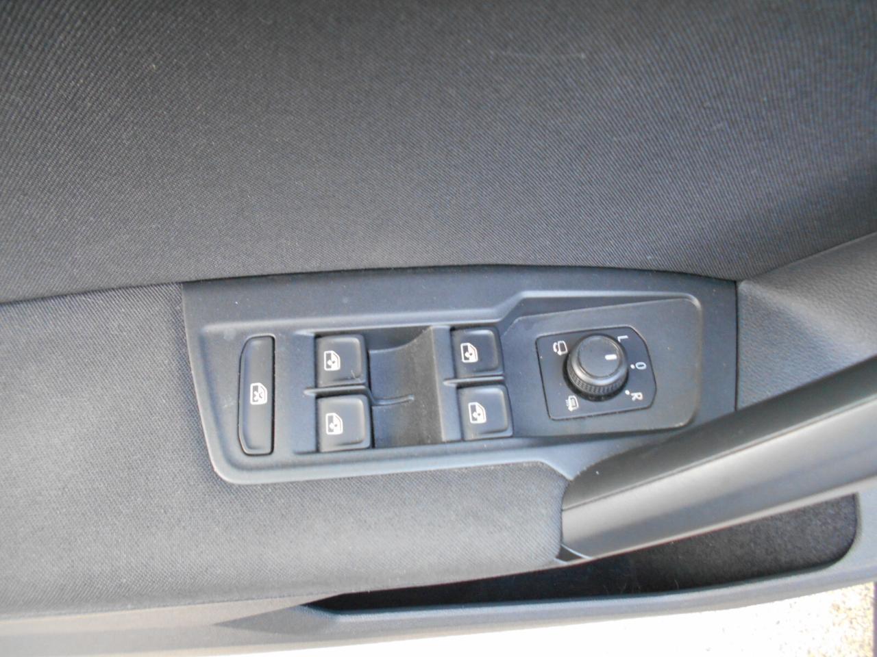 Volkswagen Tiguan 2.0 TDI SCR DSG Business BlueMotion Technology