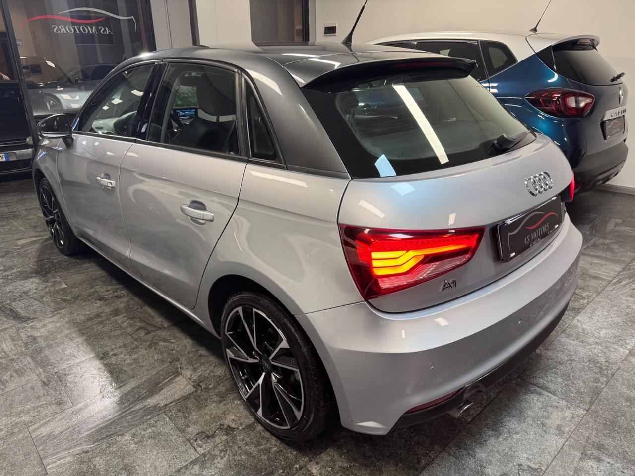 Audi A1 SPB 1.6 TDI 116 CV S tronic S-Line