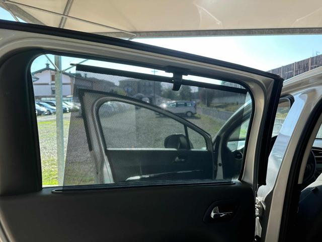PEUGEOT 5008 1.6 HDi 115CV Business 7 POSTI FARI FENDINEBBIA