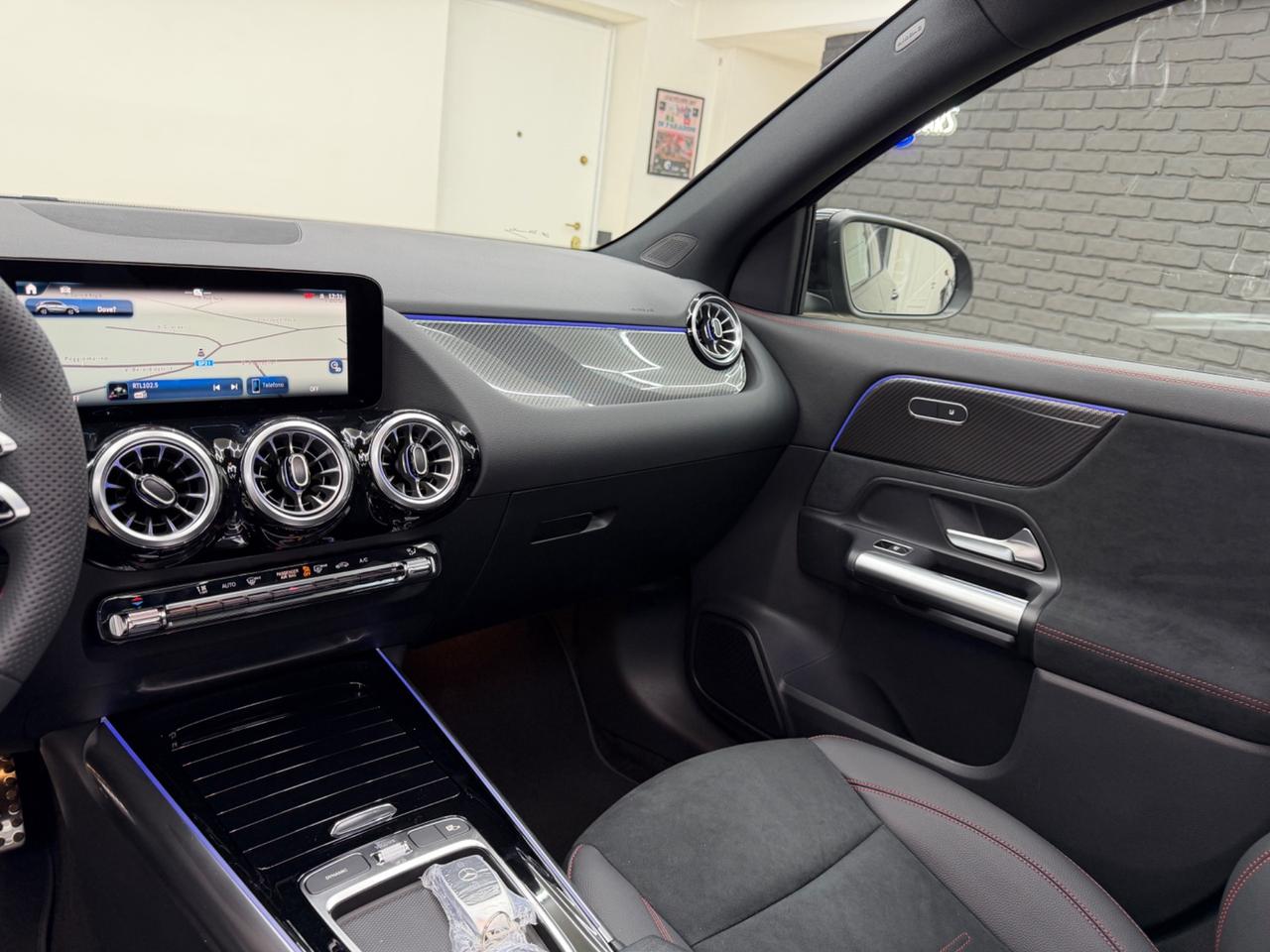 Mercedes GLA 200d AMG Premium KM0 ITALIANA UFFICIALE