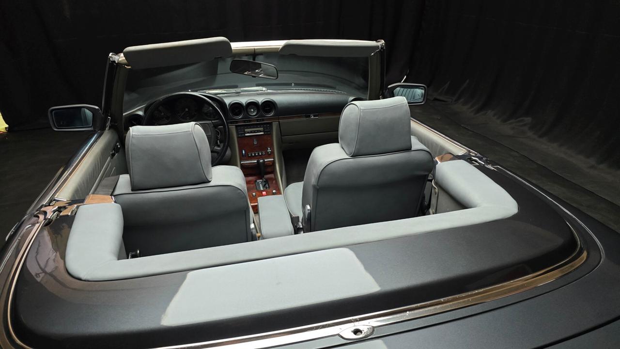 Mercedes-benz SL 560 Roadster certif. ASI con C.R.S.