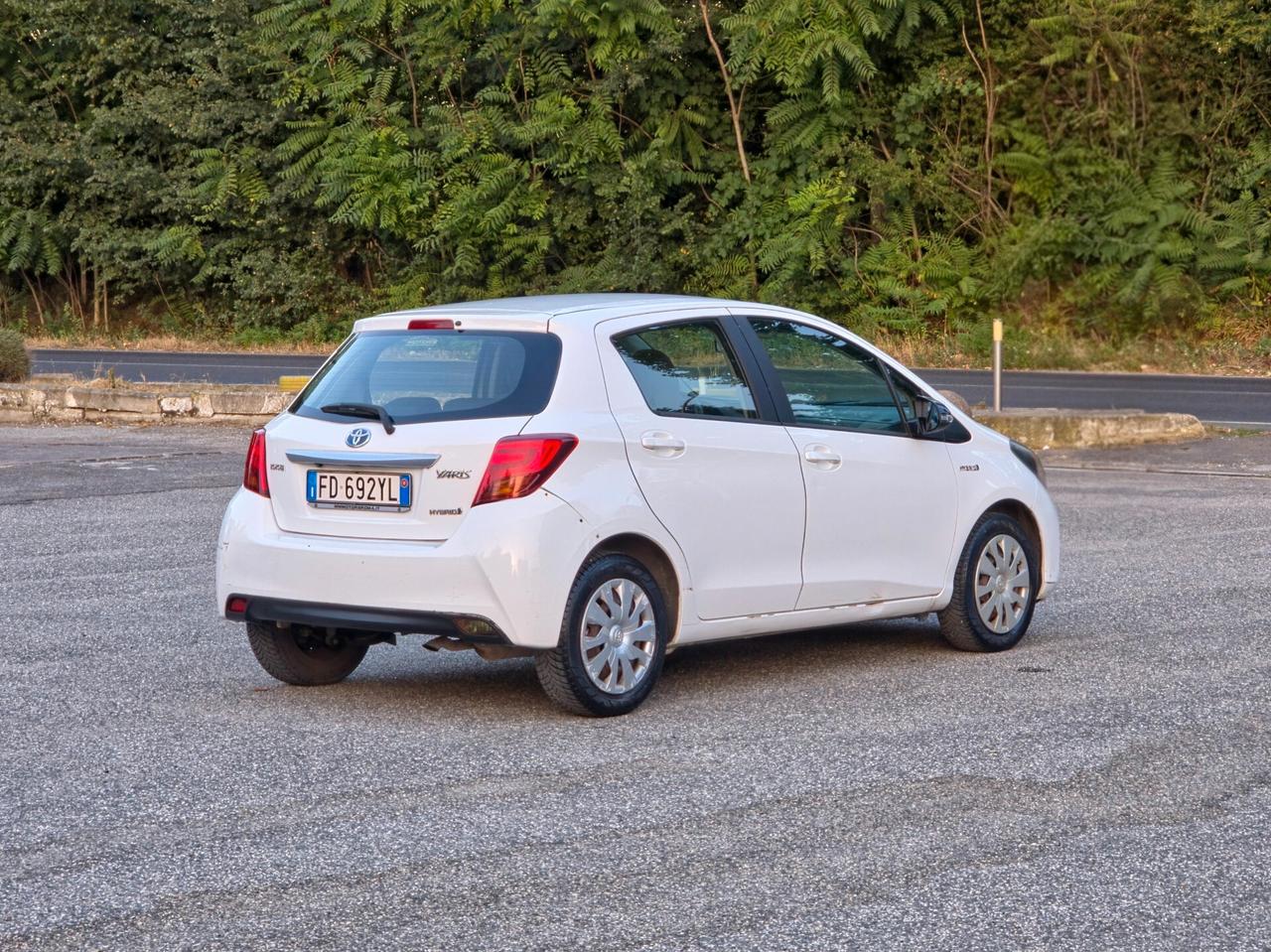 Toyota Yaris 1.5 Hybrid 5 porte Active E6B Automatico NEO 2016