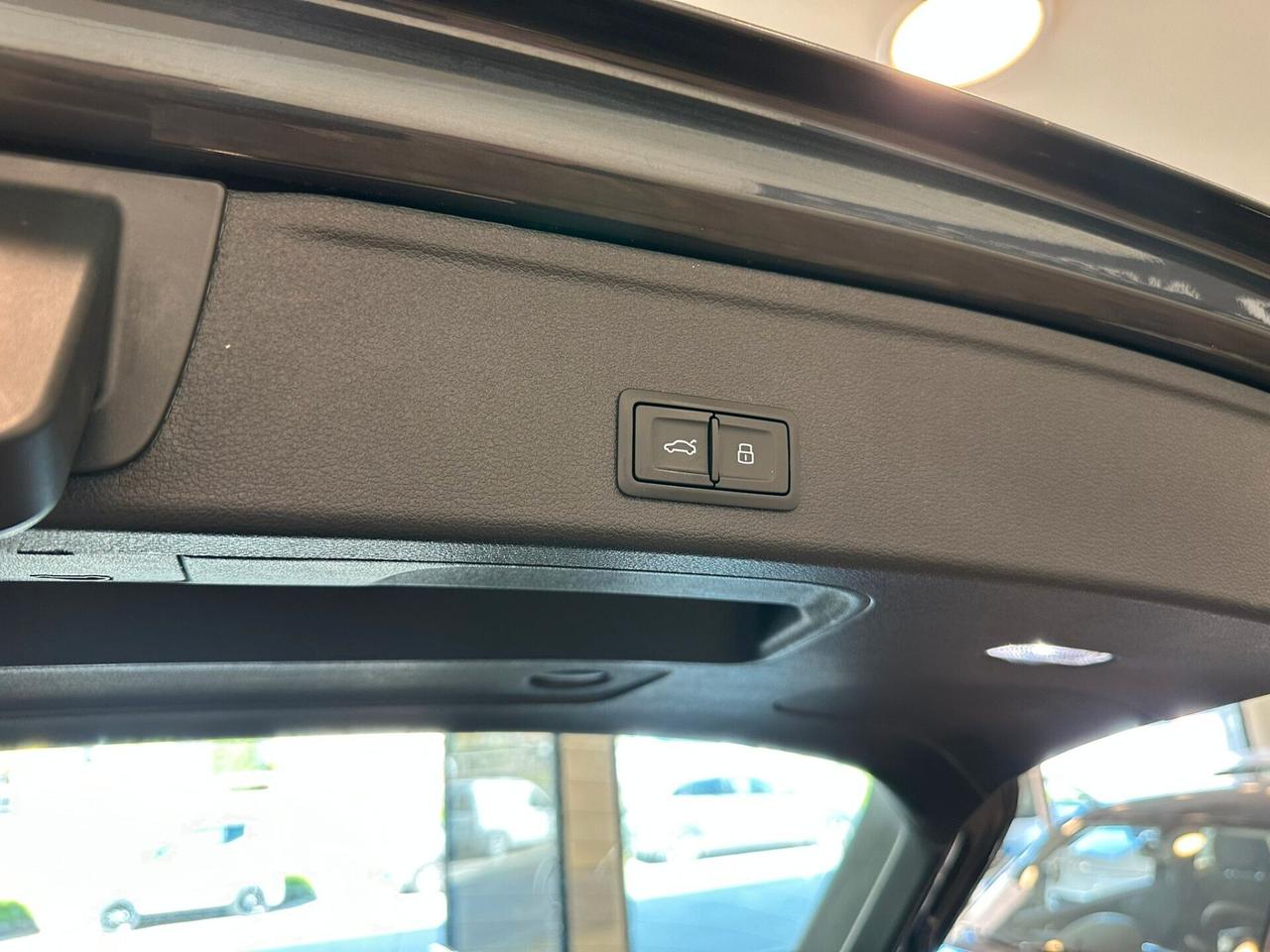 Audi A4 Avant 40 g-tron S tronic