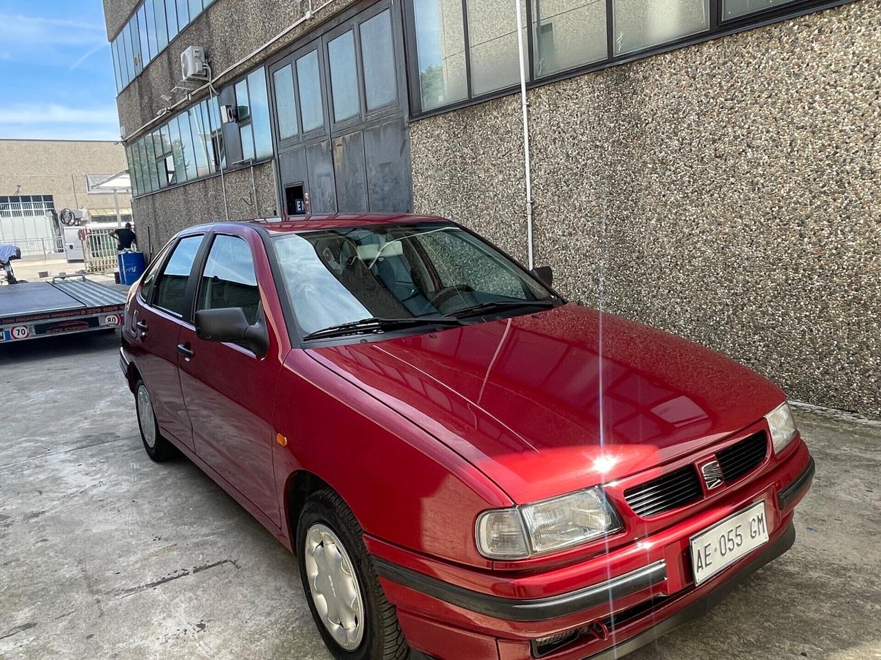 SEAT CORDOBA 1995-1.6i-GLX-BENZINA-UNI PROP 66.000km