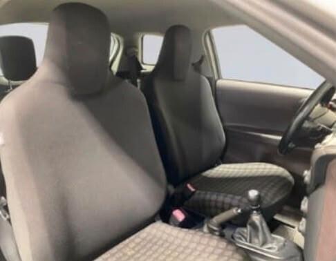 Toyota iQ 1.0 68 Cv - Cerchi in lega - Comandi