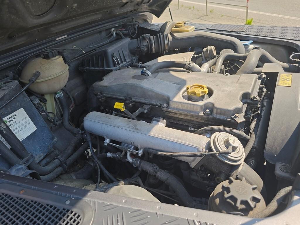 Land Rover Defender 90 TD5 SW DA VETRINA!