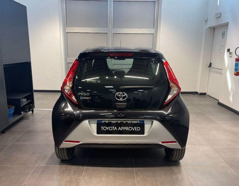 Toyota Aygo Connect 1.0 VVT-i 72 CV 5 porte x-play