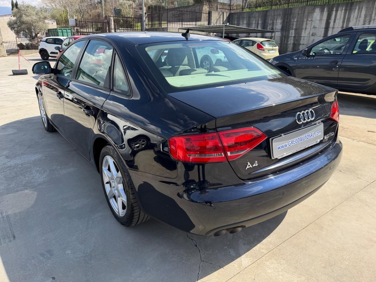 Audi A4 2.0 TDI 143CV ADVANCED/NAVY/LED/UNIPROP.