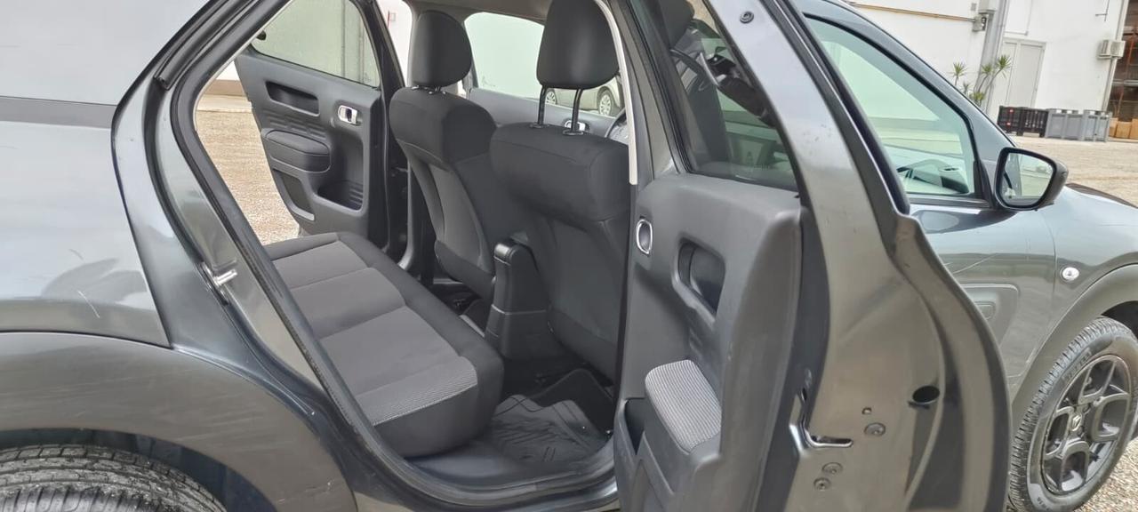 Citroen C4 Cactus BlueHDi 100 S&S Shine