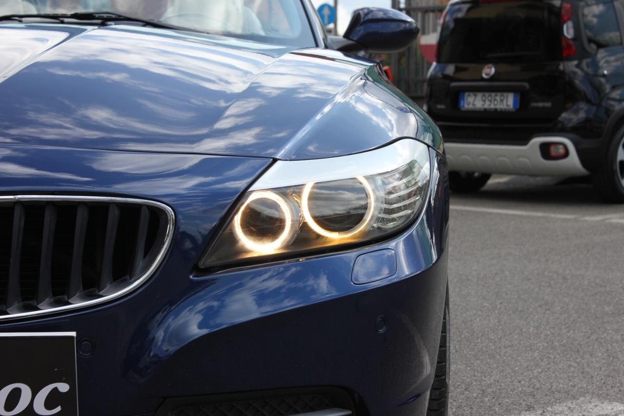 Bmw Z4 sDrive23i INTERNI IN PELLE BIANCA - SENSORI