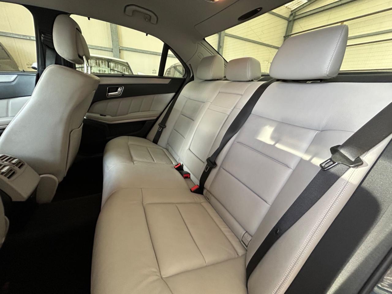 Mercedes-benz E 250 CDI avantgarde