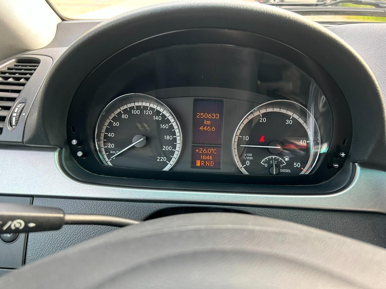 MERCEDES BENZ VIANO 3.0 CDI V6 224CV - PER EXPORT