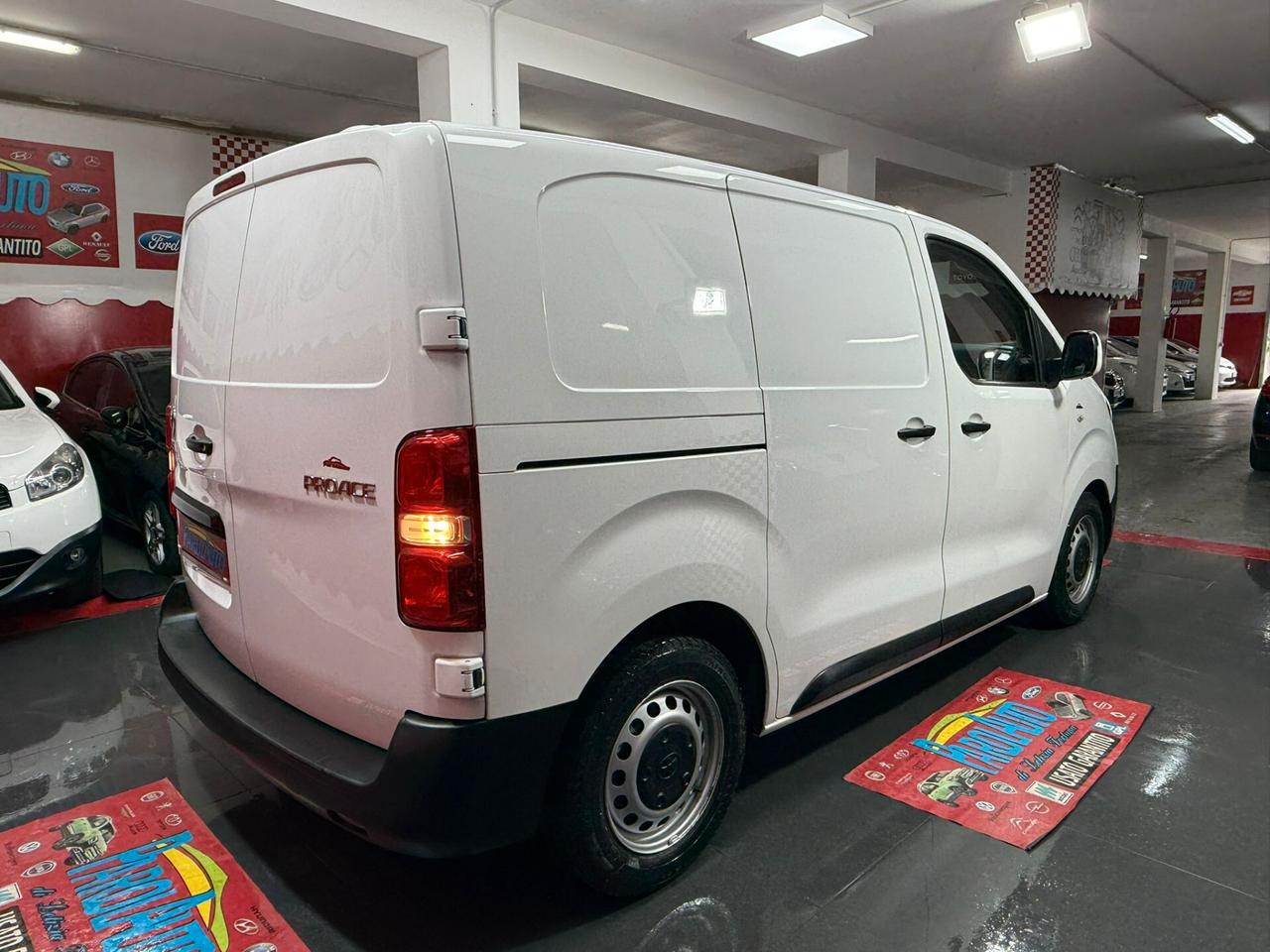 Toyota Proace 1.6 115cv Furgone 5p.10q - 2018