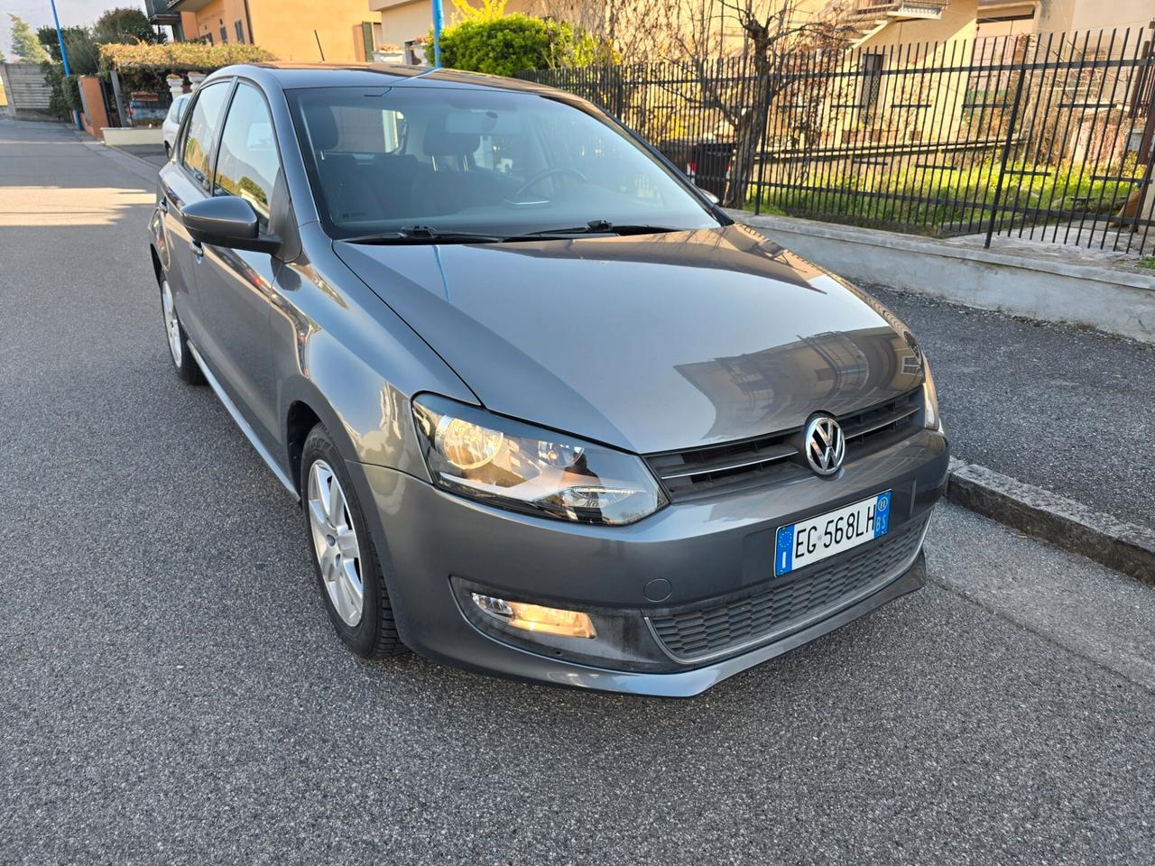 VOLKSWAGEN POLO 1.4 DSG "OK NEOPATENTATI"