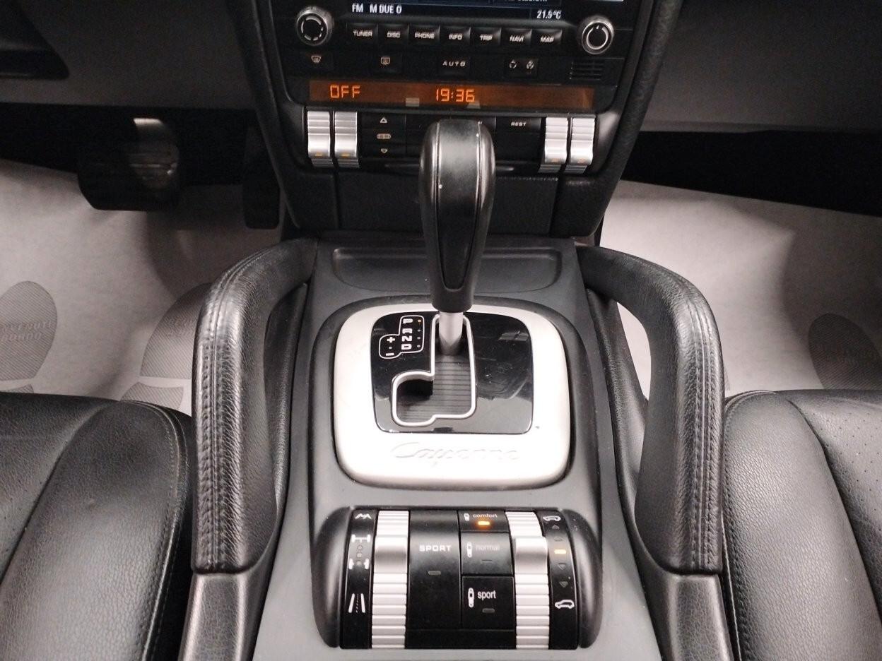 Porsche Cayenne 3.0 tdi V6 tiptronic dpf